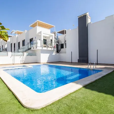 3081 Res Marco Polo Apartment *
